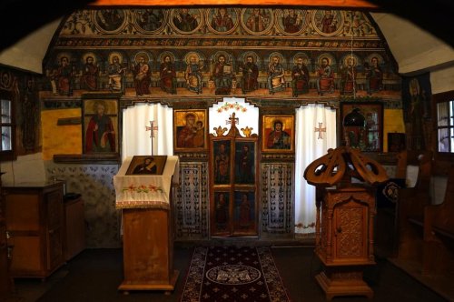 Târnosirea vechii biserici a Mănăstirii Subpiatră, Alba Poza 292225