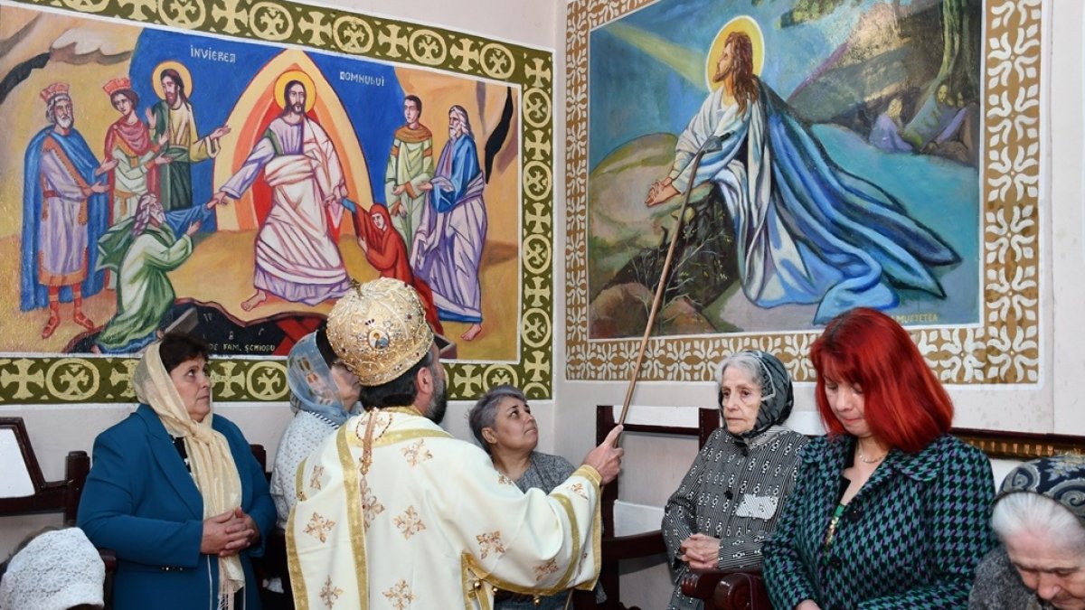 Pictura bisericii din Parohia Petrilova a fost resfințită