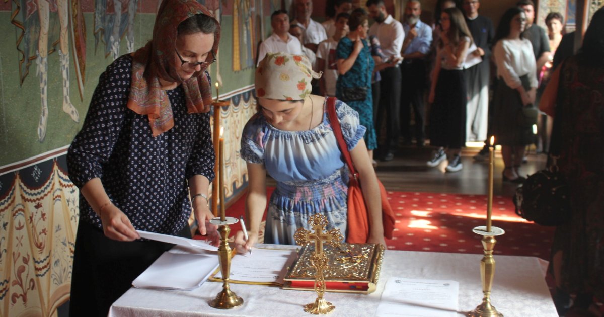 Festivitatea De Absolvire La Facultatea De Teologie Ortodox Din