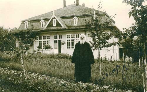 Memoria Bisericii în imagini: Patriarhul Nicodim şi ţinutul Neamţului Poza 96160