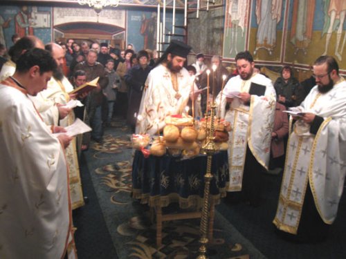 Manifestări spiritual-culturale de sărbătoarea Sfinţilor Atanasie şi Chiril Poza 96556
