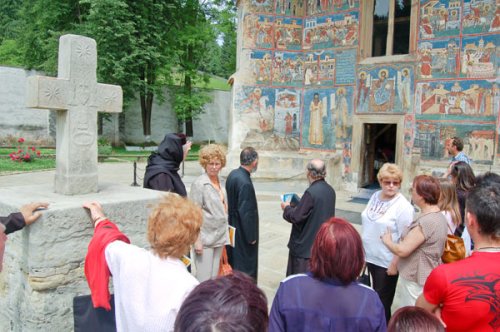Turismul într-o ţară ortodoxă Poza 104173