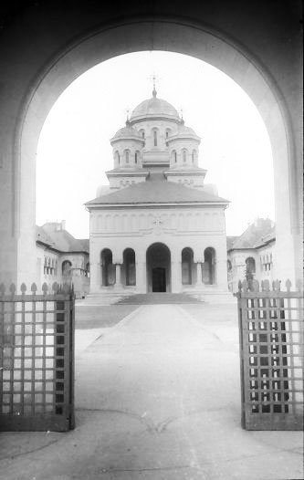 Catedrala din Alba Iulia în perioada interbelică Poza 106087