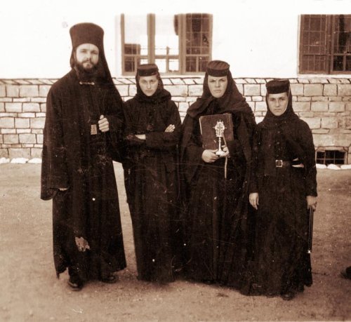 Antonie Plămădeală la Mănăstirea Râşca Poza 106297