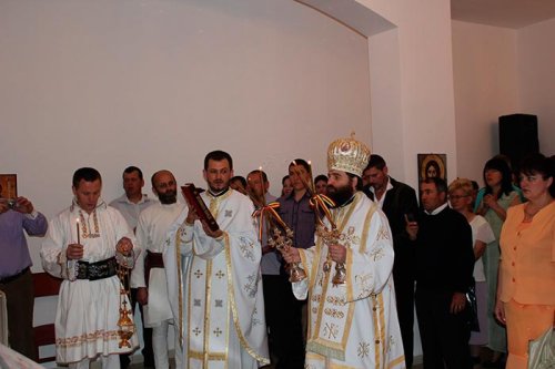 Bucurie pentru ortodocşii români din Spania Poza 109033