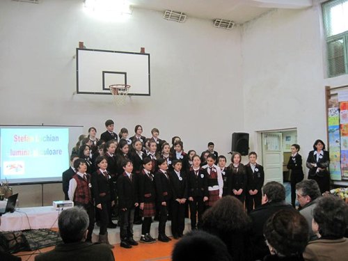 145 de ani de la înfiinţarea primei şcoli din Moineşti Poza 91914