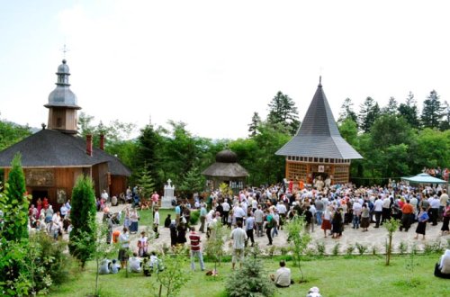 Două zile de sărbătoare la Mănăstirea Sihla Poza 90284