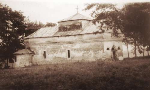 Mănăstirea Hotărani din ţinutul Romanaţilor Poza 86991