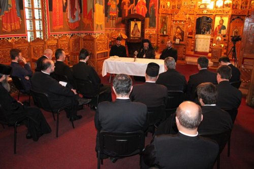 Întrunirea preoţilor capelani din Arhiepiscopia Dunării de Jos Poza 72043