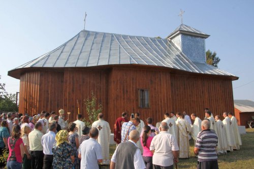 Binecuvântarea lucrărilor bisericii din Praja – Fântânele Poza 69903