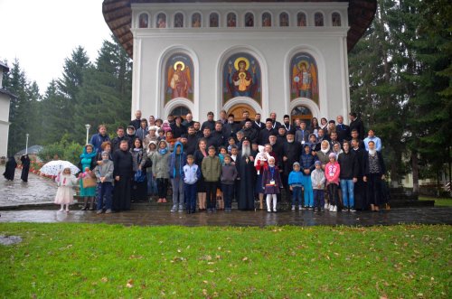 Conferinţele organizate pentru familiile preoţilor din Arhiepiscopia Iaşilor, la final Poza 69672