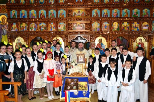 Eveniment cultural și religios în Parohia Țipari Poza 68930