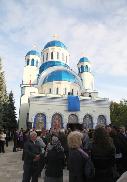 Rugăciune și filantropie la Biserica Albastră din Oradea  Poza 68264