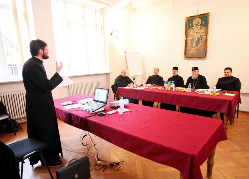 Teză de doctorat, susţinută public la Facultatea de Teologie Ortodoxă din Sibiu Poza 67671