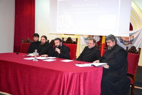 Consfătuirea profesorilor de religie în Caransebeș Poza 66072