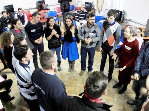 Au început la Sibiu cursurile pentru lucrătorii cu tinerii Poza 66004