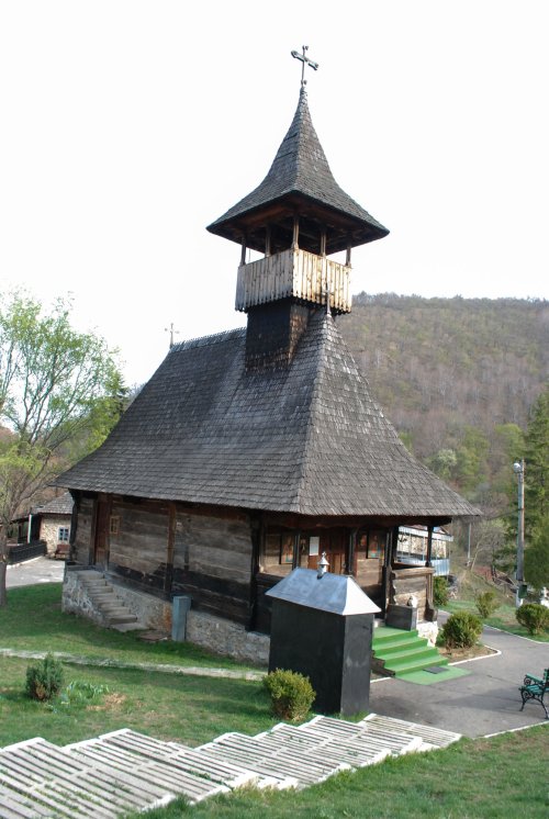 Pelerinaj la început de primăvară la Mănăstirea Topolniţa Poza 64247