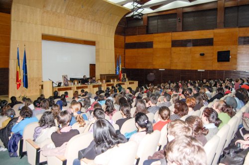 Conferință despre familie și provocările ei, la Timișoara Poza 63487