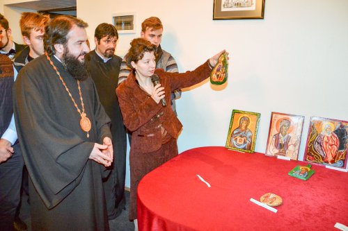 Spectacol închinat Duminicii Ortodoxiei la Caransebeș Poza 63068
