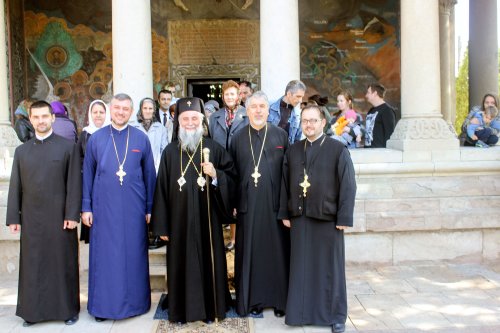 Liturghie arhierească la Biserica „Sfântul Gheorghe”-Nou din Craiova Poza 62346
