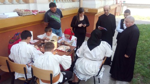 Ateliere de creaţie religioasă la Oradea Poza 61371