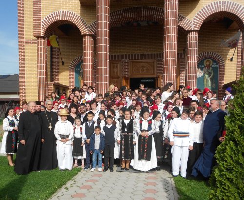 Festival de pricesne „La umbra Crucii Tale” la Aleșd, Episcopia Oradiei Poza 61310