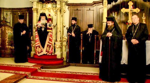 Patriarhul Ierusalimului a vizitat Budapesta Poza 59400