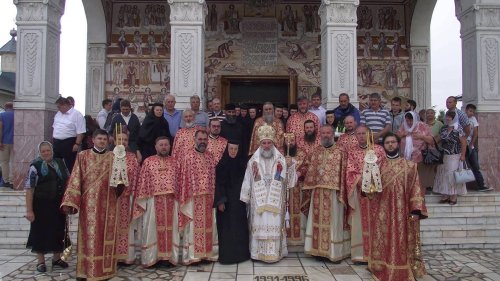 Cinstirea Sfântului Emilian de la Durostorum la Mănăstirea Ciolpani Poza 56314