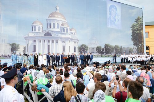 Autorităţile ruseşti vor reface catedrala din Kazan Poza 56027
