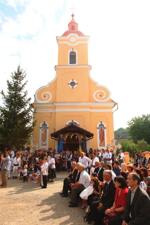 Ernea, satul credinței și al tradițiilor străbune Poza 54502