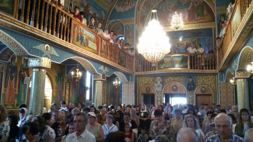 Târnosiri de biserici în Mitropolia Banatului Poza 54447