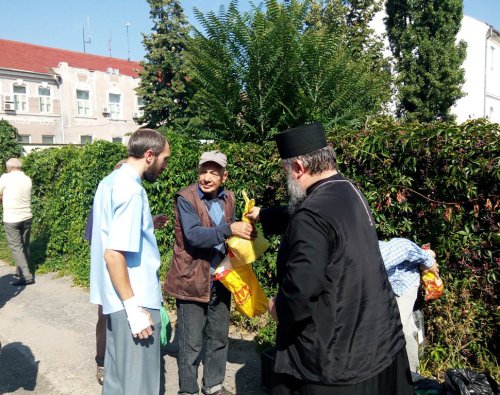 Activități social-filantropice în Eparhia Aradului Poza 54395