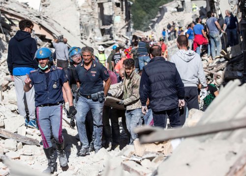Italia, lovită de cutremur Poza 54373