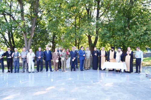 Evenimente comemorative pentru eroii români, la Sibiu și Deva Poza 54088