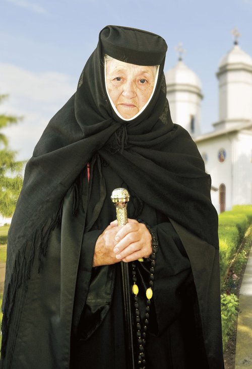 Monahia Hrisantia Sporea, fosta stareță a Mănăstirii Țigănești, a trecut la Domnul Poza 53405