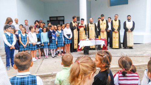 Deschiderea oficială a Liceului Pedagogic Ortodox „Anastasia Popescu” din București Poza 53007