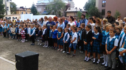 Deschiderea oficială a Liceului Pedagogic Ortodox „Anastasia Popescu” din București Poza 53009