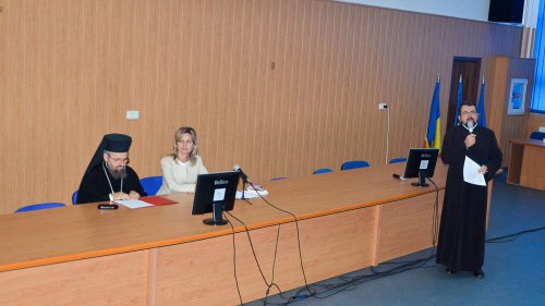 Întâlnirea profesorilor de religie din judeţul Hunedoara Poza 52568