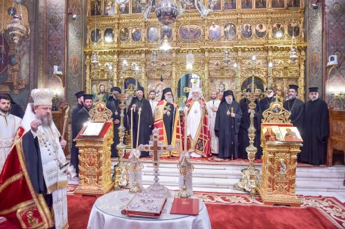 Primirea oficială a invitaţilor la Catedrala Patriarhală Poza 52252