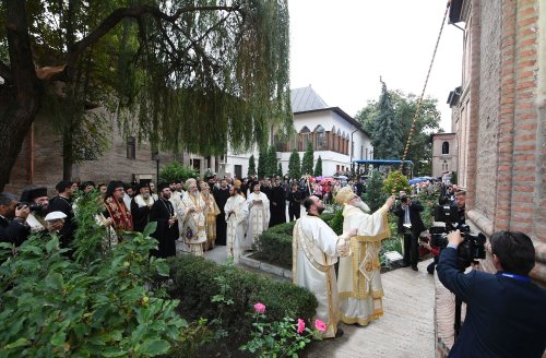 Sfințire și binecuvântare la Mănăstirea Sfântului Antim Poza 52218