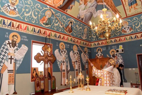 O nouă biserică închinată Sfintei Cuvioase Parascheva, sfinţită de IPS Părinte Mitropolit Teofan Poza 50498