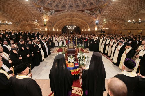 Înaltpreasfințitul Justinian va fi înmormântat la Rohia Poza 49941
