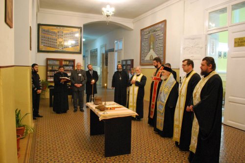 Binecuvântarea lucrărilor de renovare de la complexul Facultății de Teologie din Arad Poza 49649