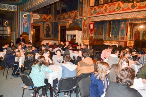 Întâlnirea tinerilor ortodocşi din oraşul Anina Poza 49304