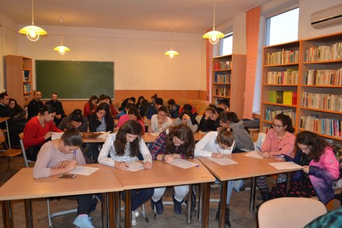 Dezbateri despre formarea tinerilor la Berzovia Poza 49041