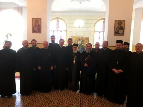 IPS Arhiepiscop Timotei prezent la Consiliul Facultății de Teologie Ortodoxă din Arad Poza 49043