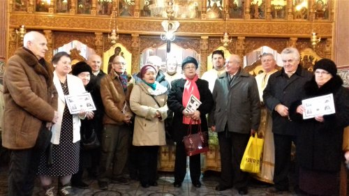 Familiile care au împlinit 50 de ani de la căsătorie, sărbătorite la Parohia  „Nașterea Domnului” din Cluj-Napoca Poza 46472