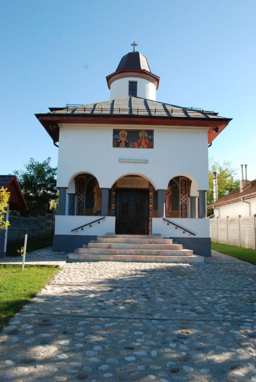 Biserica Sfântului Dimitrie din Malu Mare Poza 46299