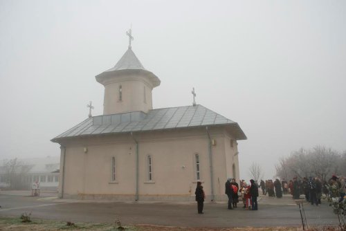 Hramuri de tradiţie în Oltenia Poza 45997