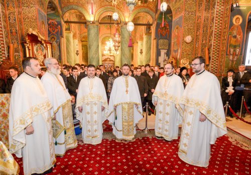 Hram la Seminarul Teologic Ortodox din București Poza 45651